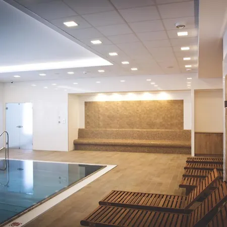 Rezidence Moser-free Parking Garage Apartman